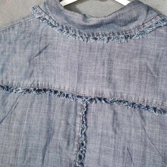 Anthropologie Current Air Chambray Shirt Fray Detail Seams Button Up Blue Medium - Picture 4 of 7